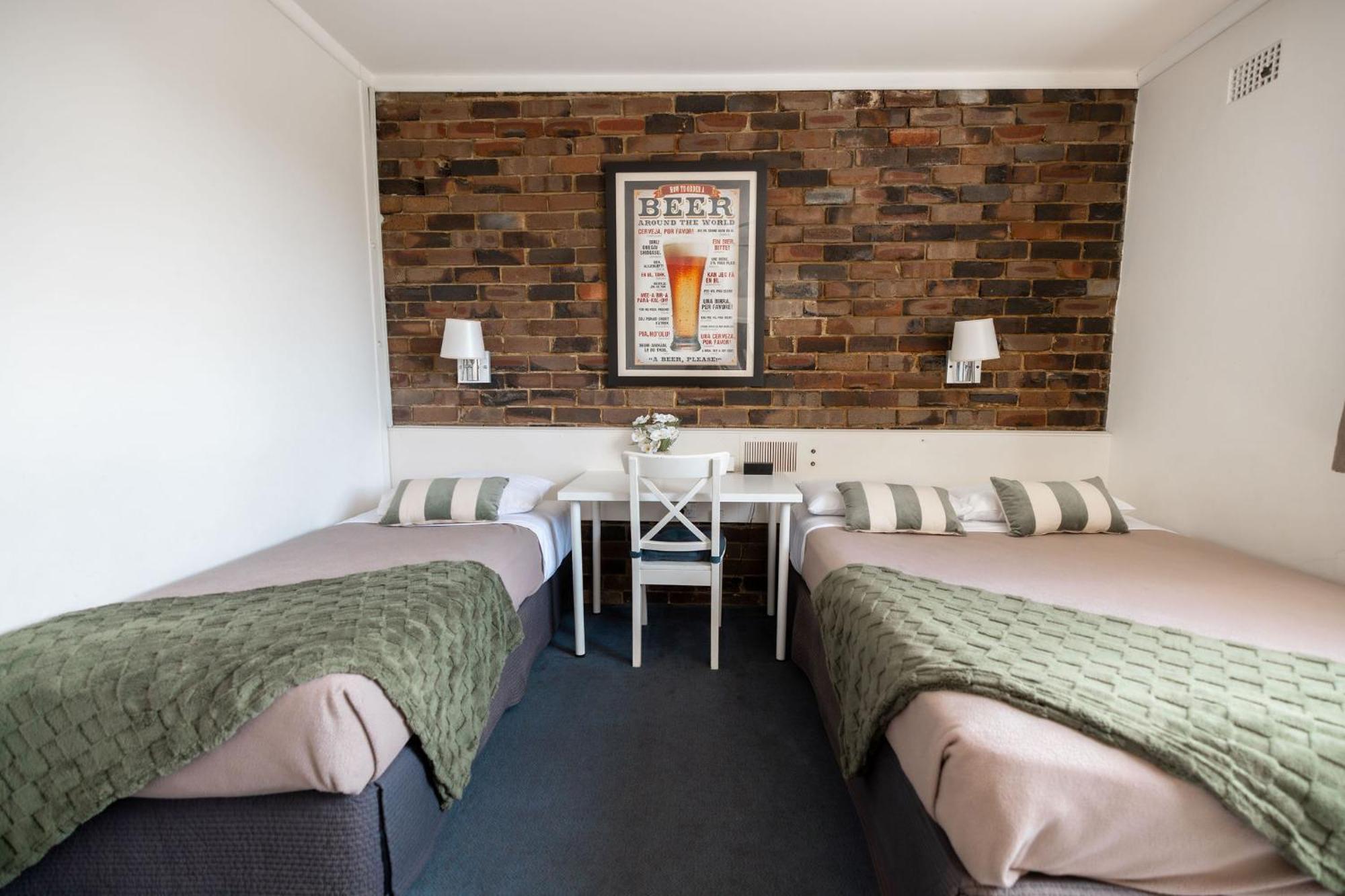 Hornsby Inn Luaran gambar