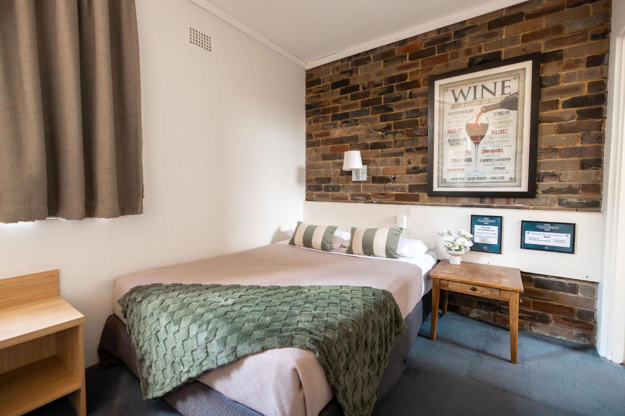 Hornsby Inn Luaran gambar